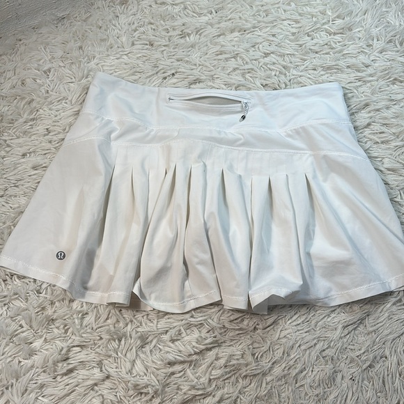 Lululemon Circuit Breaker Skirt (Tall) White - Picture 5 of 8